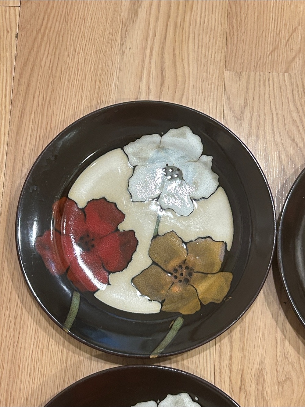 Pfaltzgraff Sarina Set of 4 Floral Ceramic Salad Plates in Red, White, Brown - Picture 2 of 14
